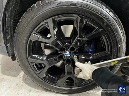BMW X7 휠수리 후 블랙유광 휠도색 / 용인 처인구