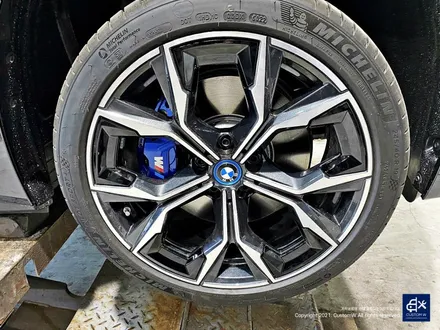 BMW i4 M40 휠커버 블랙유광 도색 / 용인 처인구