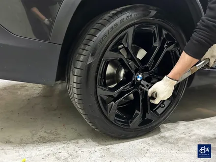 BMW X5 40i 휠수리 후 블랙유광 휠도색 / 용인 처인구