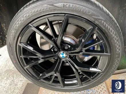 BMW G30 530E 19인치 845M 휠 상처 수리 후, 블랙 유광 도색 / 용인 처인구