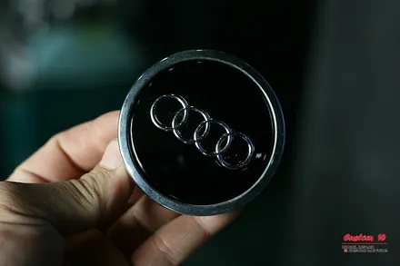아우디R8 V10 플러스 다이아몬드컷팅을 이용한 블랙폴리쉬 휠로 재탄생(FEAT. 레드캘리퍼도색) / 용인 처인구