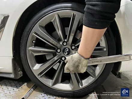 인피니티 Q60s 휠수리 후 건메탈 휠도색 / 용인 처인구