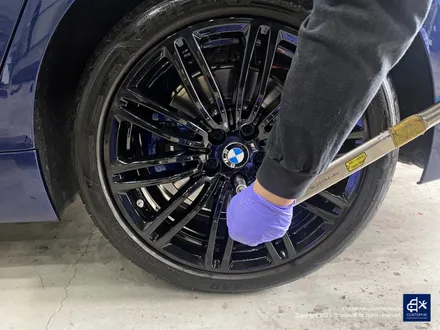 BMW G30 530i 664M 휠수리 후 블랙유광 휠도색 / 용인 처인구