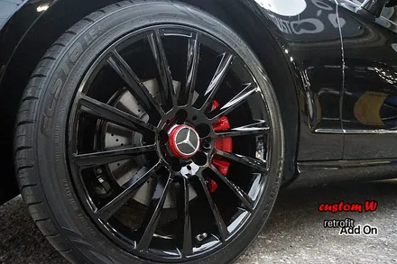 벤츠 W218 CLS250d 블랙유광 휠도색과 레드 캘리퍼도색. / 용인 처인구