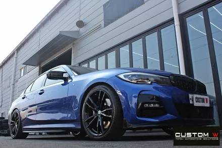BMW G20 330i 19인치 블랙유광 휠도색 / 용인 처인구