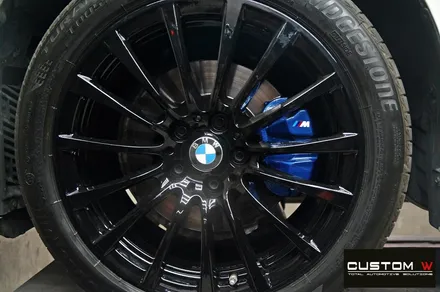 BMW G30 520i 블랙유광 휠도색 + 블루 캘리퍼 도색 / 용인 처인구