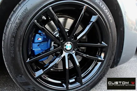 BMW G30 520d 블랙유광 휠도색 + M 퍼포먼스 블루 캘리퍼 도색 / 용인 처인구