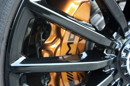 벤츠 GT43 AMG 원톤 블랙유광 휠도색 + 카본 세라믹 골드 캘리퍼도색 / 용인 처인구