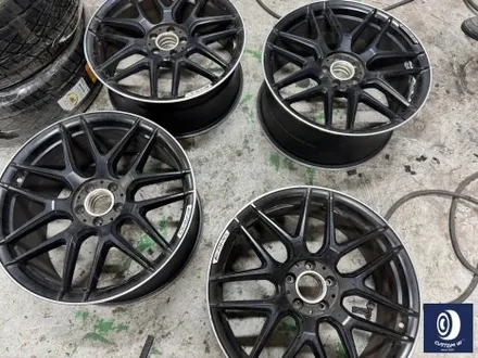 벤츠 S63 AMG 잘못된 휠 수리 도색 이력이 있는 에디션 휠 약품 박리 (페인트 제거) 후, 투톤 휠도색 재작업 + 캘리퍼 도색까지_! / 용인 처인구