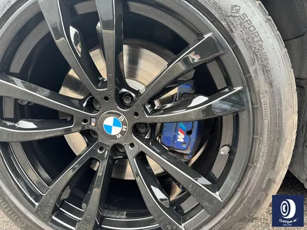 BMW X5 40D 휠 상처 수리 후, 블랙 유광 휠도색 (타 업체 잘못된 수리 도색 이력 약품 박리 / 페인트 제거 후, 재작업) / 용인 처인구