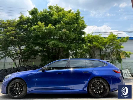 유니크한 차량_!! / BMW G99 M5 투어링 제트 블랙 / 하이그로시 블랙 (검정 유광) 휠 도색 / 용인 처인구