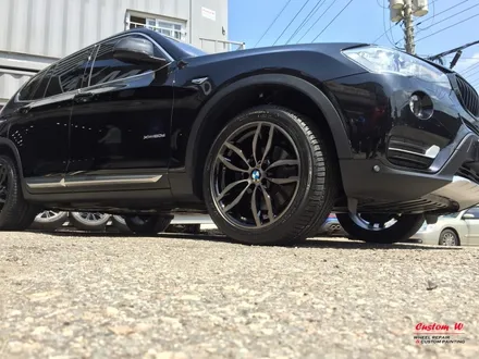 BMW X3 M팩 휠을 다이아몬드컷팅 휠수리와 블랙클리어를 활용해서 M4 블랙폴리쉬 휠 처럼 만들다. / 용인 처인구