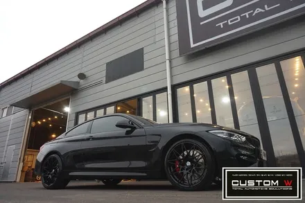 BMW M4 666M 휠 잘못된 휠수리 도색 이력 박리후, 블랙유광 휠도색 재작업. 그리고  레드 캘리퍼 도색 까지.! 커스텀W. / 용인 처인구