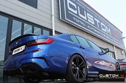 BMW G20 330i 19인치 블랙유광 휠도색 / 용인 처인구