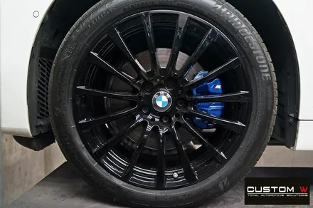 BMW G30 520i 블랙유광 휠도색 + 블루 캘리퍼 도색 / 용인 처인구
