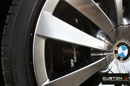 BMW 750Li 휠 상처 수리 후 고스트 크롬 휠도색 + 블랙 캘리퍼 도색 / 용인 처인구