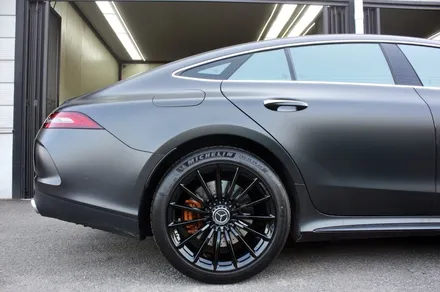 벤츠 GT43 AMG 원톤 블랙유광 휠도색 + 카본 세라믹 골드 캘리퍼도색 / 용인 처인구