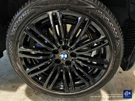 BMW G30 530e 664M 휠수리 후 블랙유광 휠도색 / 용인 처인구