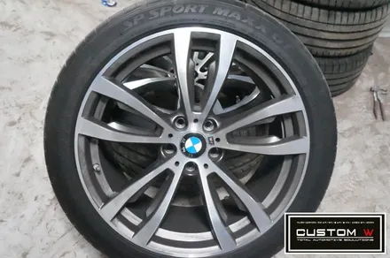 BMW X5 40D 부식이 심한 캘리퍼 부식 녹 제거후, 캘리퍼 도색 / 휠상처 수리후, 블랙유광 휠도색 까지.! 커스텀W / 용인 처인구