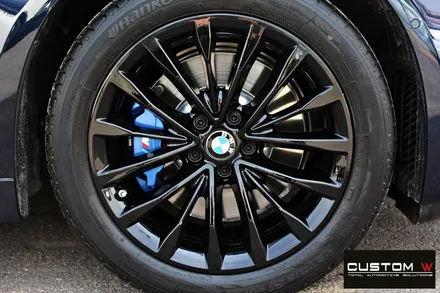 BMW G30 530i 블랙유광 휠 도색, 블루 캘리퍼 도색 / 용인 처인구