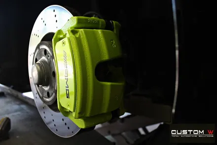 벤츠 20년 신형 CLA250 블랙유광 휠도색 + 애시드 그린(ACID GREEN) 형광 캘리퍼 도색 / 용인 처인구