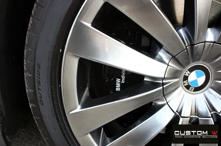 BMW 750Li 휠 상처 수리 후 고스트 크롬 휠도색 + 블랙 캘리퍼 도색 / 용인 처인구
