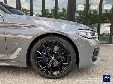 BMW G30 530i 845M 블랙유광 휠도색 / 용인 처인구