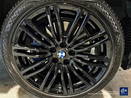 BMW G30 530e 664M 휠수리 후 블랙유광 휠도색 / 용인 처인구