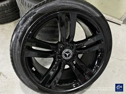 벤츠 GLK220 휠수리 후 블랙유광 휠도색 + 부식 제거 후 레드 캘리퍼 도색 / 용인 처인구