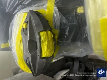 후기글 작성해 주신 고객님의 차량_! BMW G05 X5 45e 휠 상처 수리 후, 블랙 유광 휠도색 그리고 부식 녹 제거 및 방지 블루 캘리퍼 도색 작업까지_! / 용인 처인구