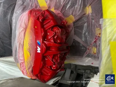믿고 맡기는 커스텀 W_! 캐리어 카 (세이프 티 로더)를 이용해서 입출고_! BMW G87 신형 M2 블랙 유광 휠도색 & 레드 캘리퍼 도색 / 용인 처인구