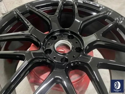 번호판도 장착되지 않은 신차 출고 작업_! / 벤츠 G63AMG 22인치 하이그로시 블랙 (검정 유광) 휠도색 (feat. 센터 휠 캡 주변 부품 모두 포함) / 용인 처인구