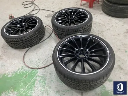 벤츠 CLS450 20인치 마차 휠 타 업체 잘못된 수리 도색 이력 / 약품 박리 (페인트 제거) 후, 블랙 + 실버 투톤 휠 도색 / 용인 처인구