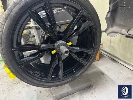BMW X5 M60i 747M 제트 블랙 / 하이그로시 블랙 (검정 유광) 휠 도색 / 용인 처인구