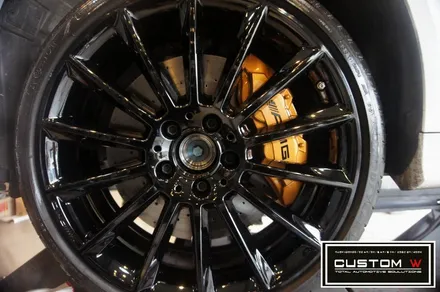 벤츠 C43AMG & E400쿠페 블랙유광 휠도색,캘리퍼도색.! / 용인 처인구