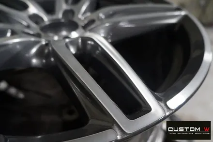 벤츠 E300 AMG LINE 다이아몬드 컷팅 휠 수리 복원 , 캘리퍼 도색. / 용인 처인구