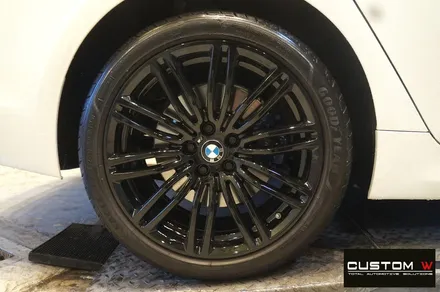 BMW G30 530i 664M 19인치 휠 상처 수리 후, 블랙유광 휠도색. / 용인 처인구
