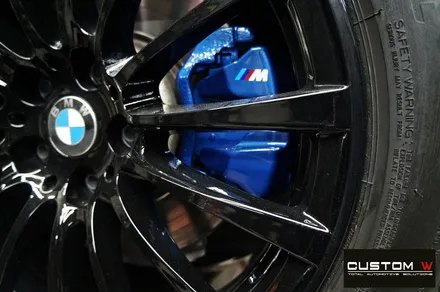 BMW G30 520i 블랙유광 휠도색 + 블루 캘리퍼 도색 / 용인 처인구