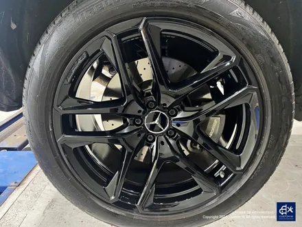Mercedes-AMG GLE53 휠수리 후 블랙유광 휠도색 / 용인 처인구