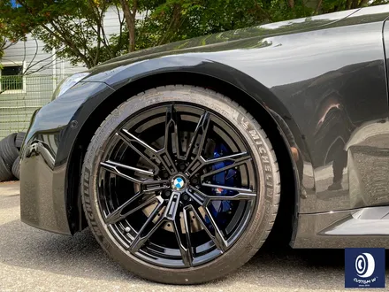 BMW G87 930M 하이그로시 블랙 (검정 유광) 휠도색 / 용인 처인구