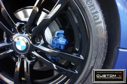 BMW 320D M팩 블랙유광 휠도색,블루 캘리퍼도색. / 용인 처인구