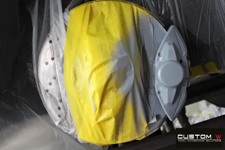 비포장도로에서 손상된  BMW F80 M3 반무광 휠 복원, 카본 세라믹 골드 캘리퍼 도색 / 용인 처인구