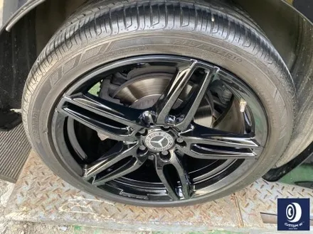 감동적인 후기글을 작성해 주신 고객분의 차량/ 벤츠 E220D 카브리올레 19인치(일명 AMG 별휠) 블랙 유광 휠도색 (feat. 보험 긴급 출동 서비스를 이용한 캐리어 카 입출고) / 용인 처인구