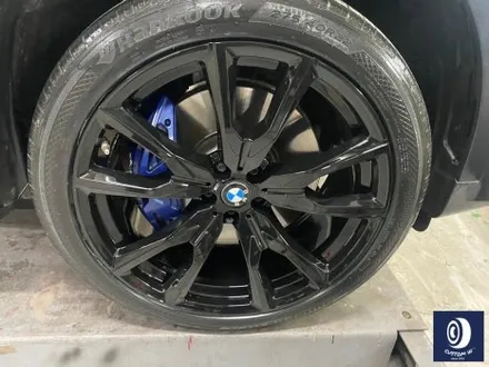 BMW X7 M50i 755M 22인치 휠 상처 수리 후, 제트 블랙(하이그로시 블랙) 휠도색 / 용인 처인구