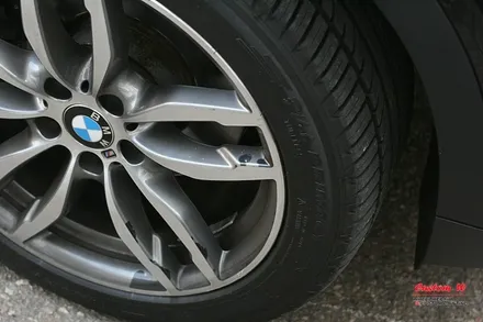 BMW X3 M팩 휠을 다이아몬드컷팅 휠수리와 블랙클리어를 활용해서 M4 블랙폴리쉬 휠 처럼 만들다. / 용인 처인구