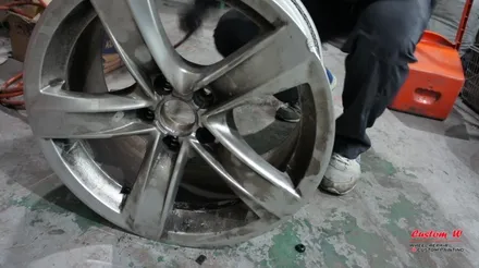 아우디 A4 A5 18인치 휠과 너무 잘 어울리는 고스트크롬 휠도색. / 용인 처인구