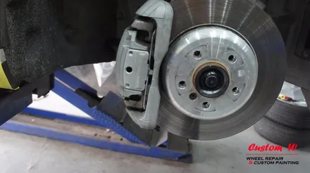 BMW 530D 프로에디션 휠상처수리, 블랙유광 휠도색, 고스트크롬 휠도색, 블루 캘리퍼도색. / 용인 처인구