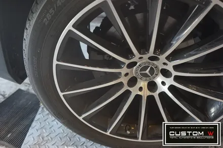 메르세데스 벤츠 GLC220d 쿠페 마차 휠 블랙유광 휠도색 + AMG 레드 캘리퍼도색. / 용인 처인구