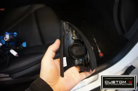 벤츠 GLC 220d 쿠페 3d 부메스터 전동트위터 설치, 부메스터 미드커버 교체. / 용인 처인구