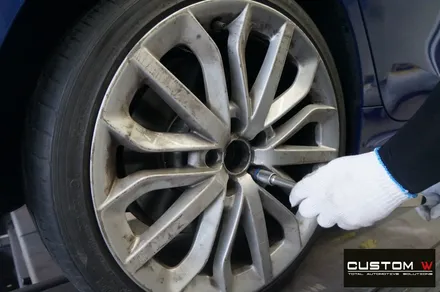 BMW 신형 3시리즈 G20 330i M팩 19인치 블랙 유광 휠도색. / 용인 처인구